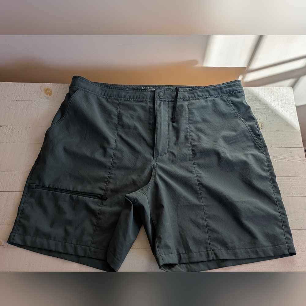 Mountain Hardwear Men's Regular Fit Wildlands Shorts - Green